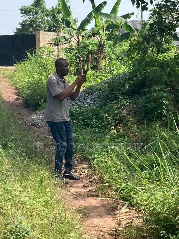 3 Plots of Land at Aburi Tutu for Sale · Photo 1