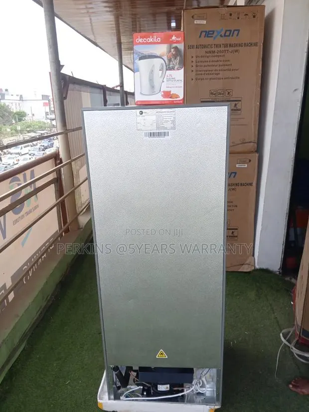 First Choice Refrigerator H a 250L Refrigerator · Photo 1