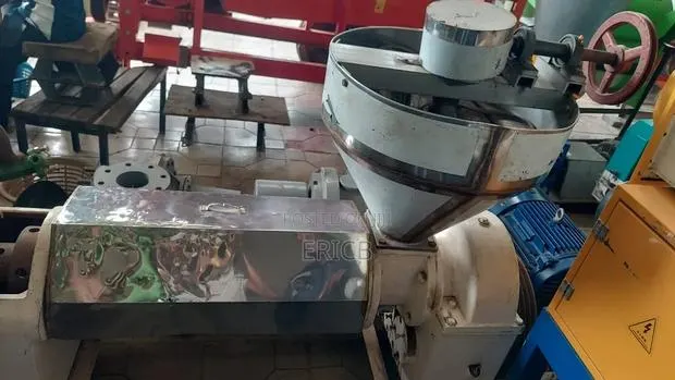 Oil Press ( Multi Purpose) · Photo 1