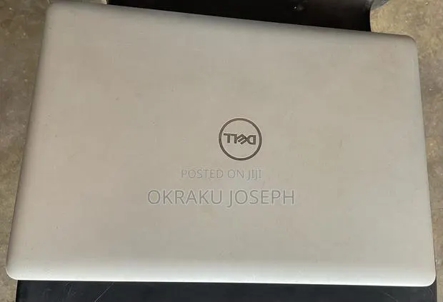 Laptop Dell Inspiron 17 5000 8GB Intel Core i7 HDD 1T · Photo 1