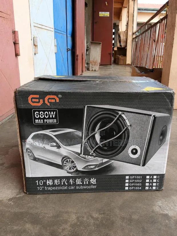 10" Trapezoidal Car Subwoofer – 680W MAX POWER · Photo 1