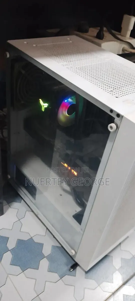 Desktop Computer Asus 32GB Intel Core i7 SSD 1T · Photo 1