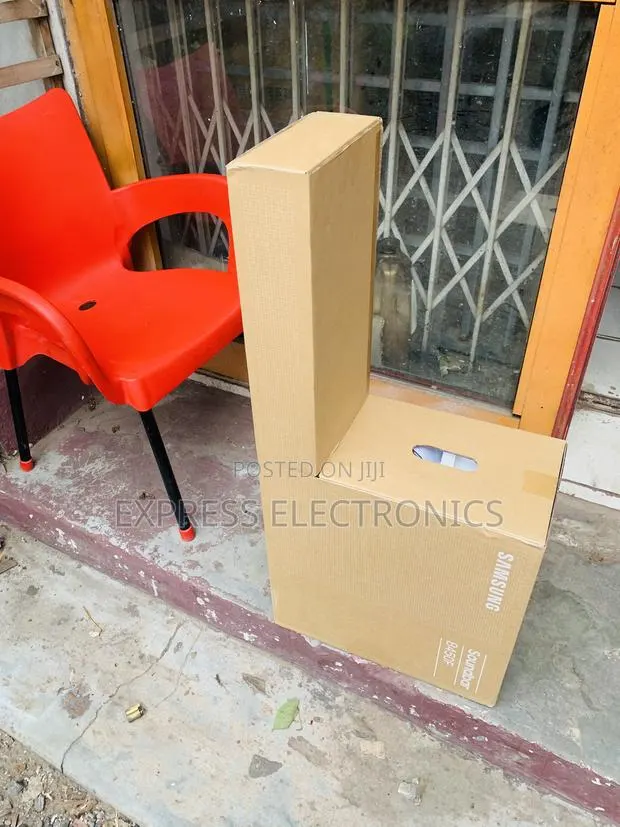 Enjoy Richer Sound System Samsung B450f · Photo 1