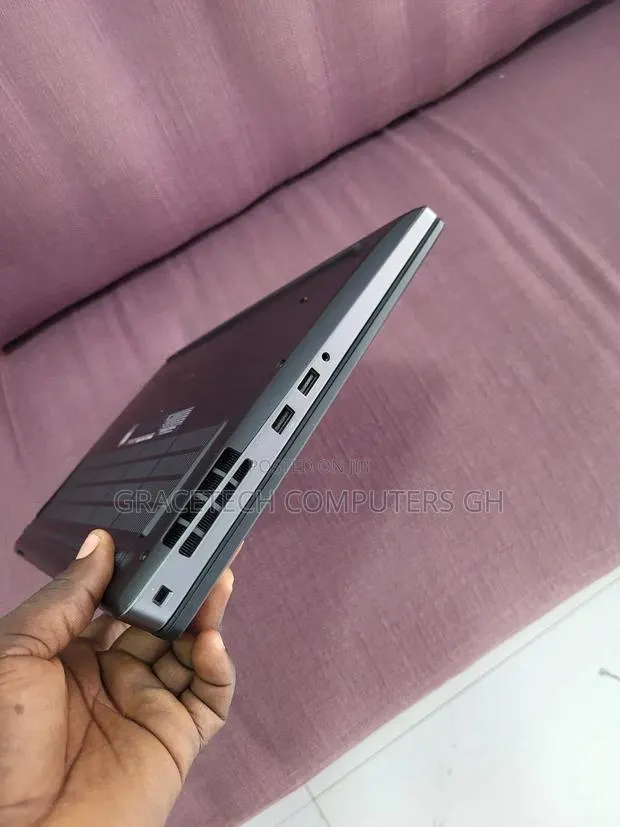 Laptop Dell Precision 7530 16GB Intel Core i7 SSD 512GB · Photo 1
