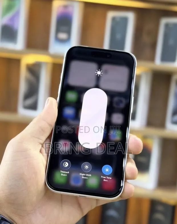 Apple iPhone 17 Pro 256 GB White · Photo 1