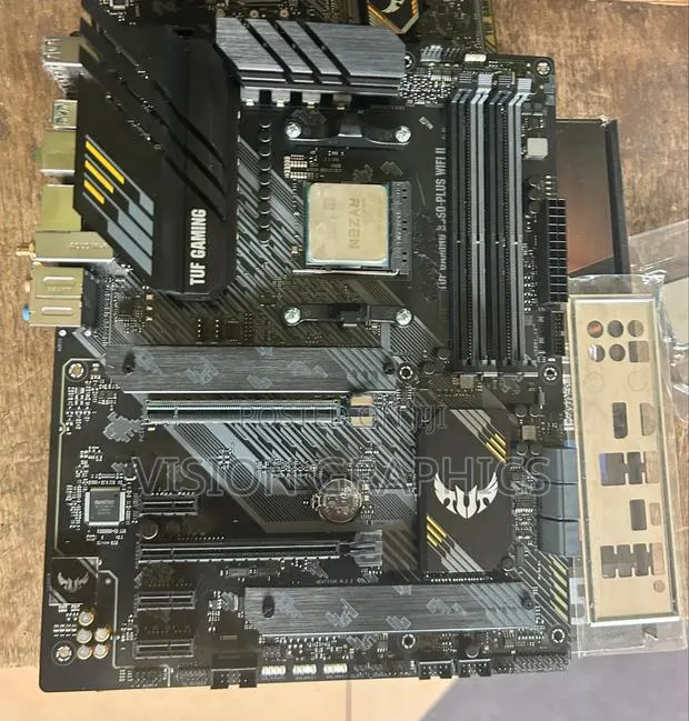 ASUS Tuf Gaming B550 Plus Wifi Ii With Ryzen 5 5600 · Photo 1