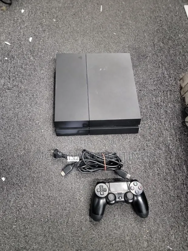PS4 Standard Jailbreak With 10games Including Fc27 · Photo 1
