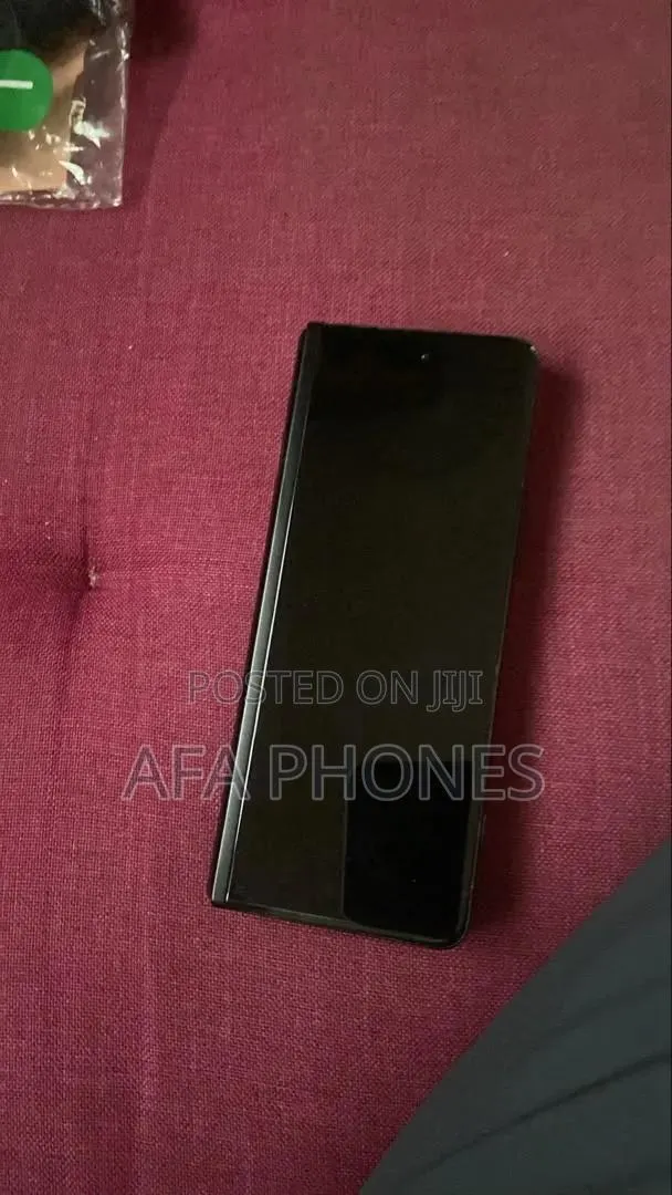 Samsung Galaxy Z Fold6 256 GB Black · Photo 1