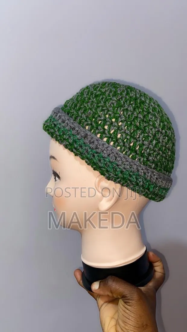 Crochet Mesh Caps and Beanies · Photo 1