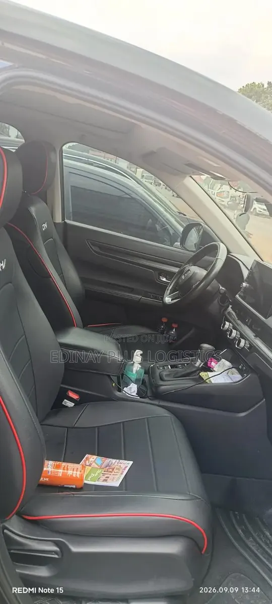 Honda CR-V 2024 Black · Photo 1