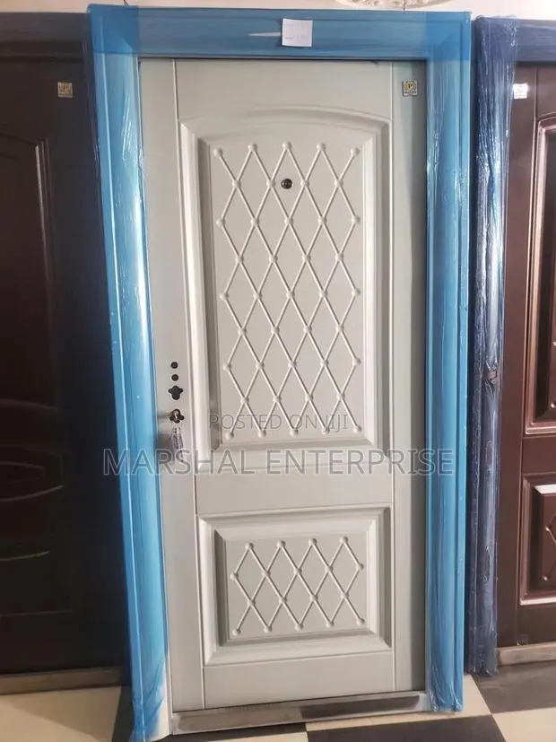 Security Door White · Photo 1