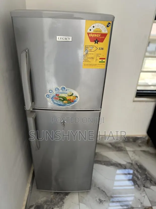 Legacy Fridge · Photo 1