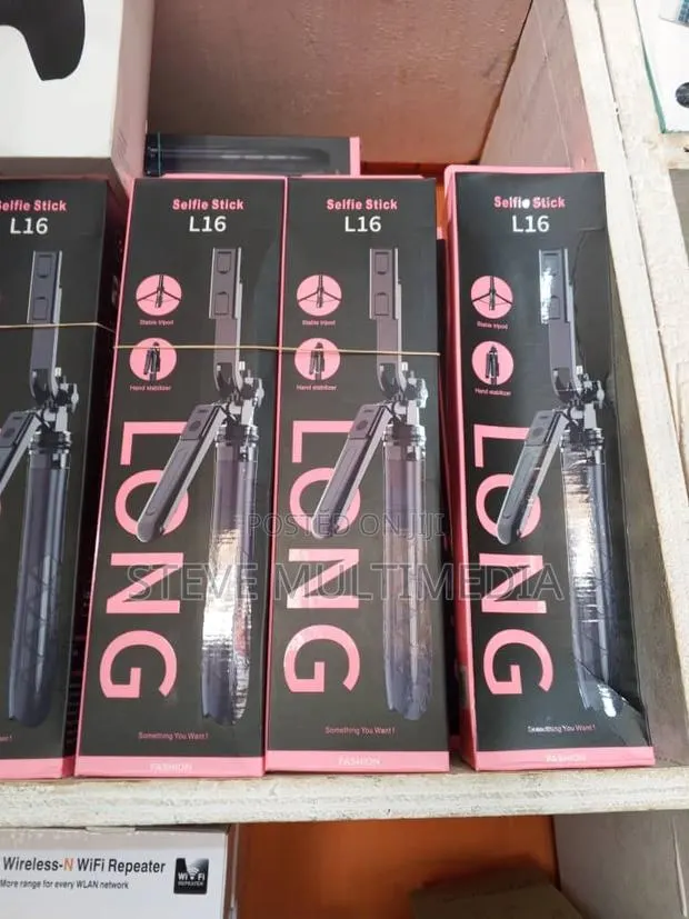 Selfie Stick Tripod · Photo 1