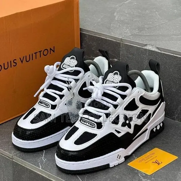 Louis Vuitton LV Skate Sneaker. Black and White · Photo 1