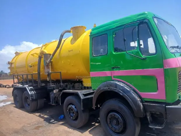 Reliable Septic Tank Sewage Evacuation Service" · Photo 1