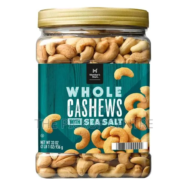 Member's Mark Roasted Whole Cashews With Sea Salt 936g · Photo 1