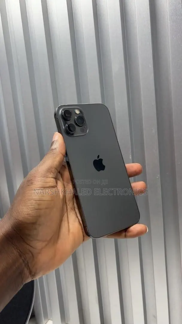 Apple iPhone 12 Pro Max 512 GB Black · Photo 1