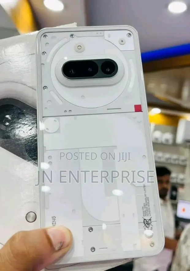 Nothing Phone 3a 128 GB Gray · Photo 1