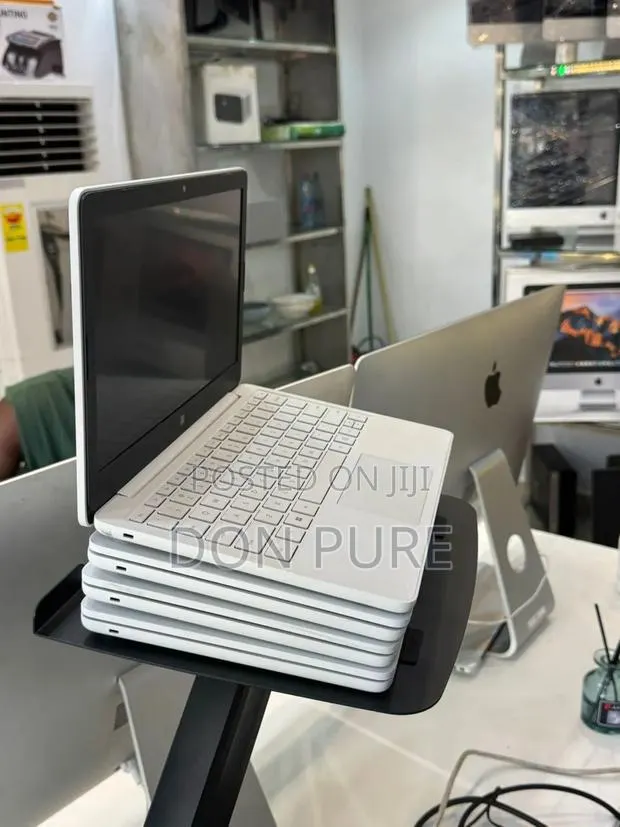 Laptop Microsoft Surface Laptop 4GB Intel SSD 60GB · Photo 1