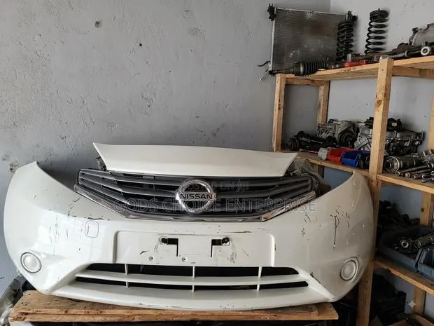 Complete Front Bumper Versa Note 2014-2015-2016 · Photo 1