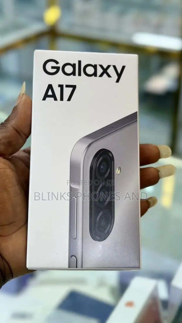 New Samsung Galaxy A17 128 GB Green · Photo 1