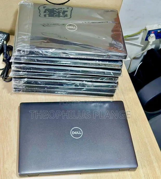New Laptop Dell Latitude 5400 8GB Intel Core I5 SSD 256GB · Photo 1
