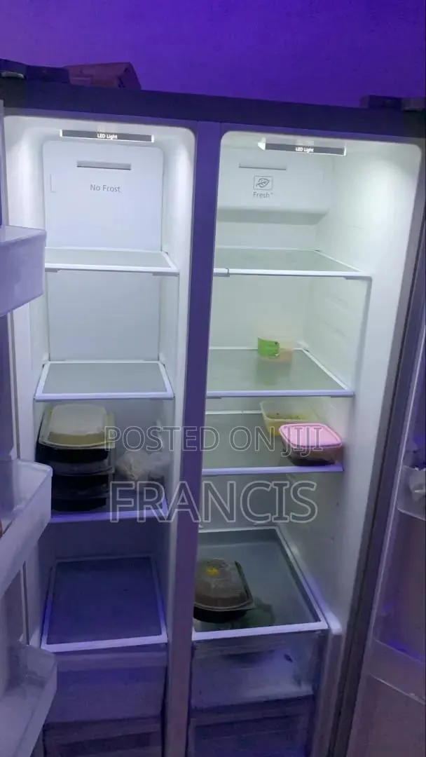 Double Door Fridge · Photo 2