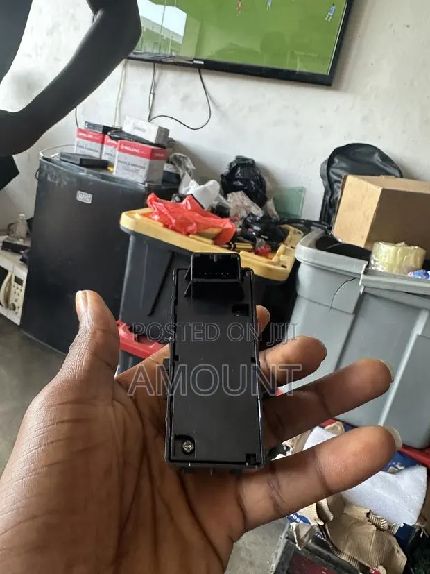 Honda Accord 2020 Brake Switch · Photo 1