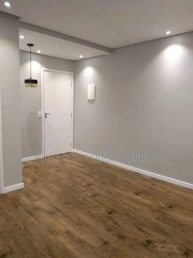 Skirting Boards · Photo 1