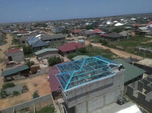 Iron Trusses · Photo 1