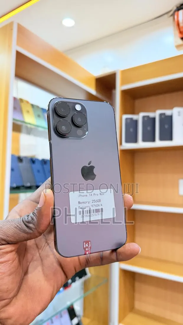 Apple iPhone 14 Pro Max 256 GB Black · Photo 1