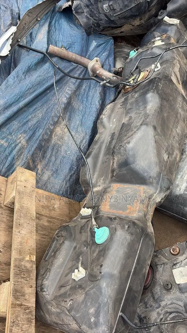 F150 Fuel Tank · Photo 1