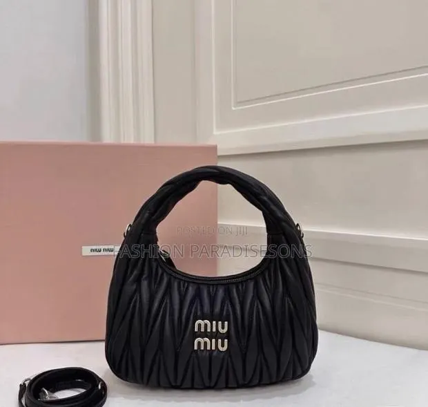 MIU Ladies Shoulders/Handbag · Photo 1