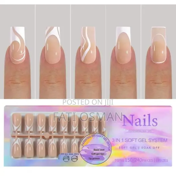 150pcs French White Press On Nails · Photo 1