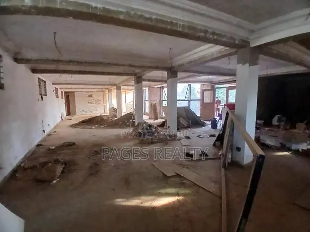 220 SQM Space at Pantang Agbogba JNCTN · Photo 1