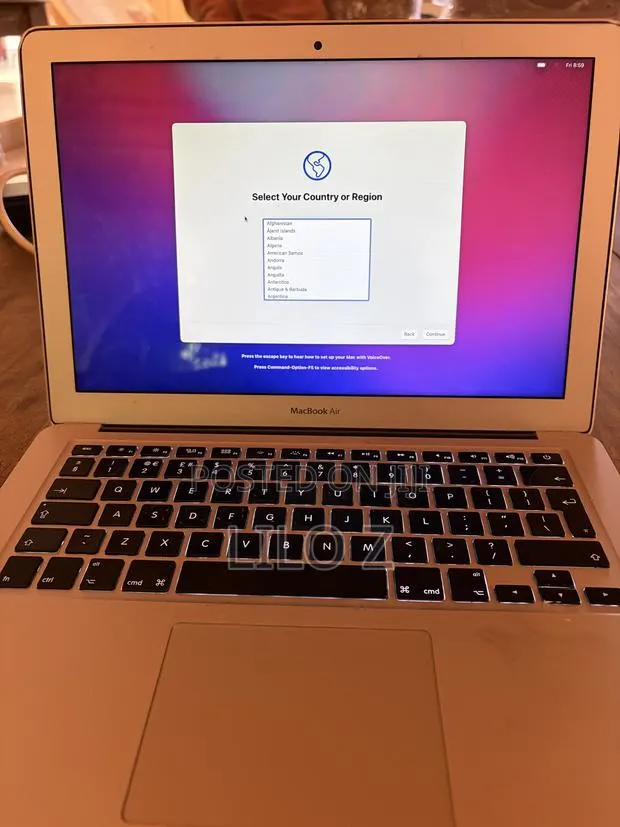 Laptop Apple MacBook Air 2015 4GB Intel Core i5 SSD 128GB · Photo 1