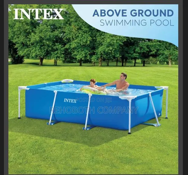 Intex Rectangular Metal Frame Pool · Photo 1