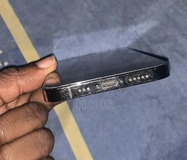 Apple iPhone 12 Pro 256 GB Silver · Photo 1