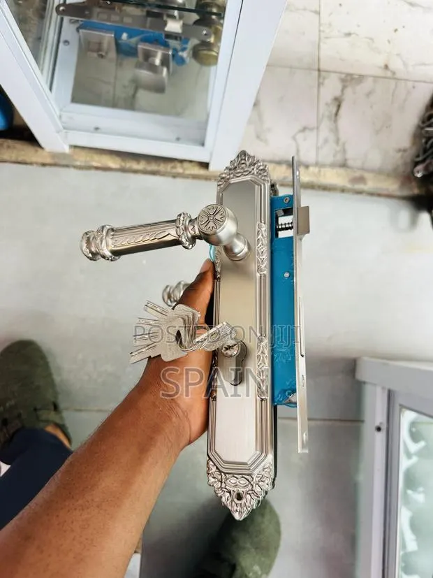 Heavy Duty Door Lock With Cylinder Door Locks · Photo 1