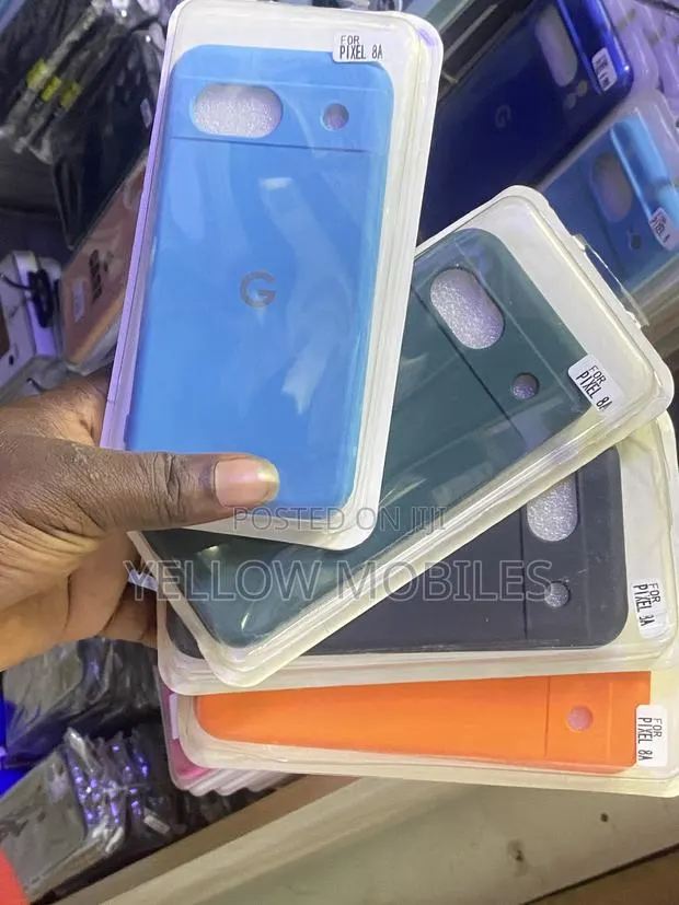 Pixel 8a Silicon Cover · Photo 1