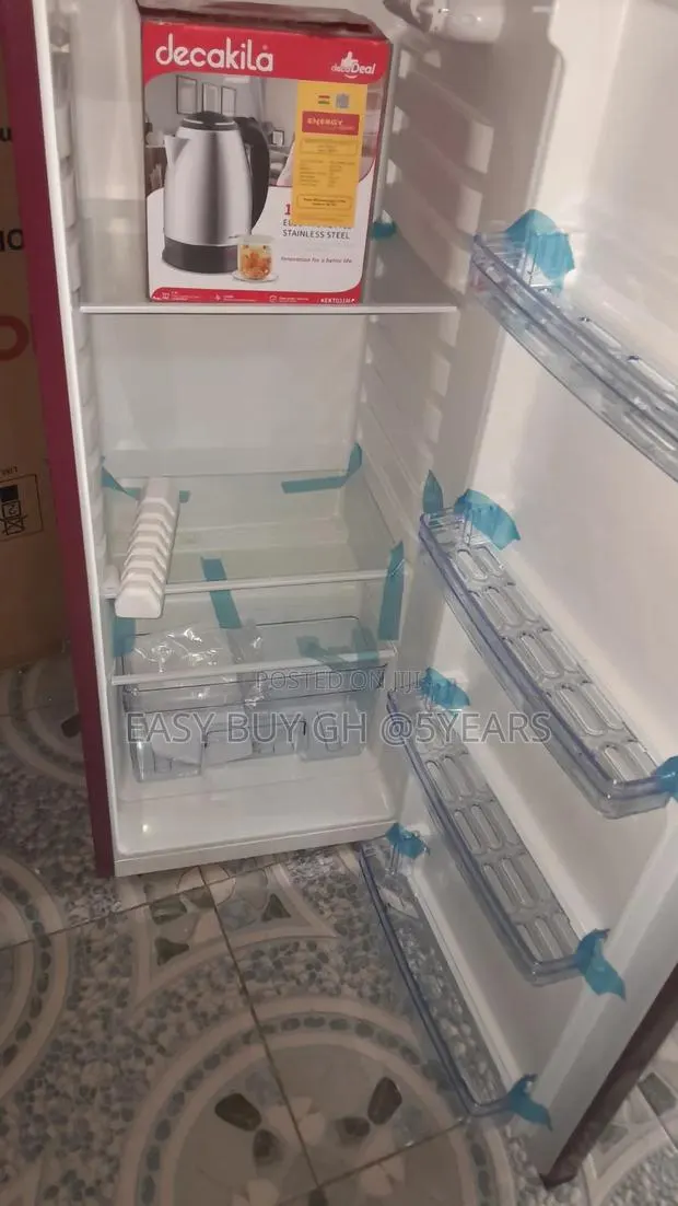 Super Quickly Refrigerator Flamino 210TM Refrigerator · Photo 1