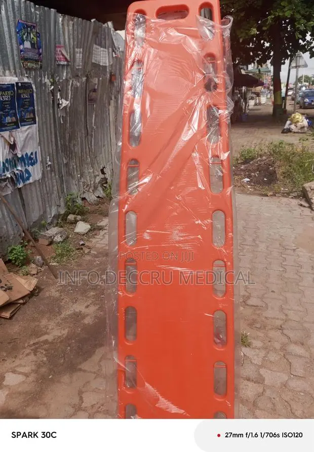 Spine Board (Medical Backboard) · Photo 1