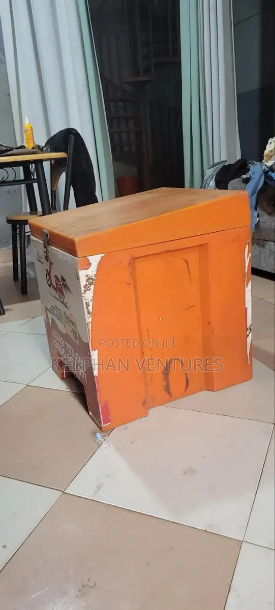 Duraplast Motor Box · Photo 1
