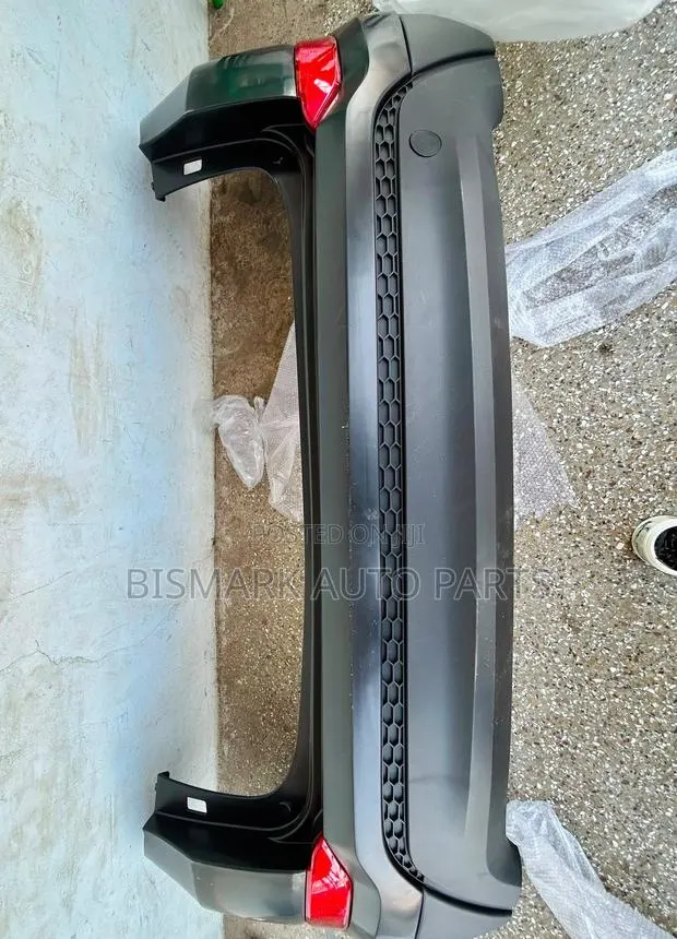 Hyundai Tucson 2016 2017 2018 Back Bumper Complete · Photo 1