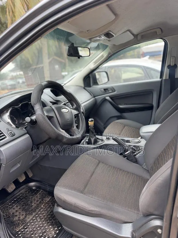 Ford Ranger Wildtrak 2017 Gray · Photo 1