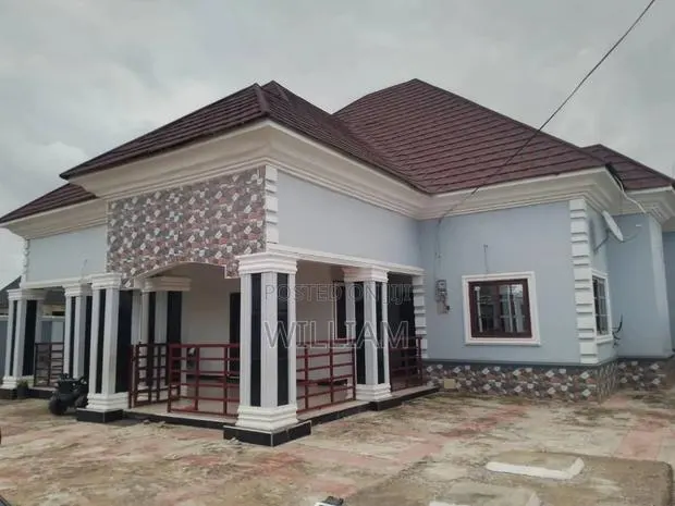 Furnished 4bdrm Duplex in Nurse Quarter, Awutu Senya East Municipal · Photo 1
