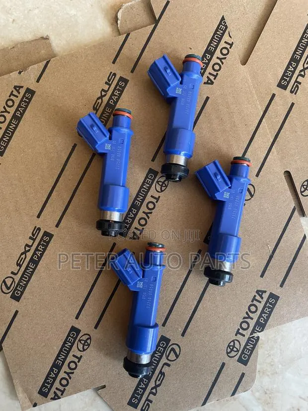 Toyota Corolla S Fuel Injectors, 4 Set. Original Japan · Photo 1