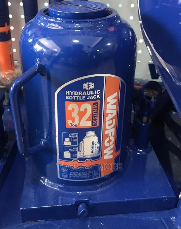 WADFOW Hydraulic Bottle Jack 32 · Photo 1