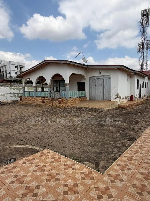 4bdrm House in Sefdard Properties, Spintex for sale · Photo 1