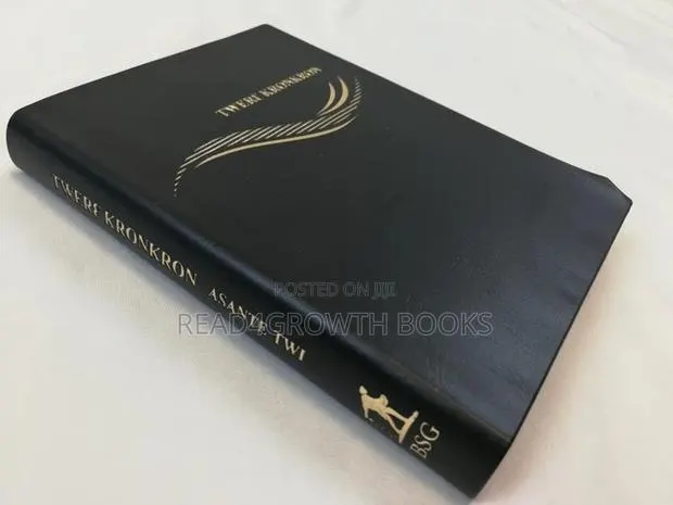 Twere Kronkron / Asante Twi Holy Bible Black With Red Page Edges · Photo 1